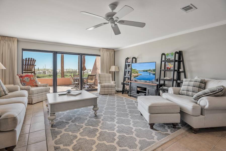 520 Gulf Shore Drive  #102, Destin, FL 32541