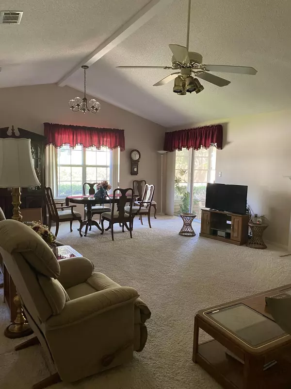 Fort Walton Beach, FL 32547,607 Emerald Lane