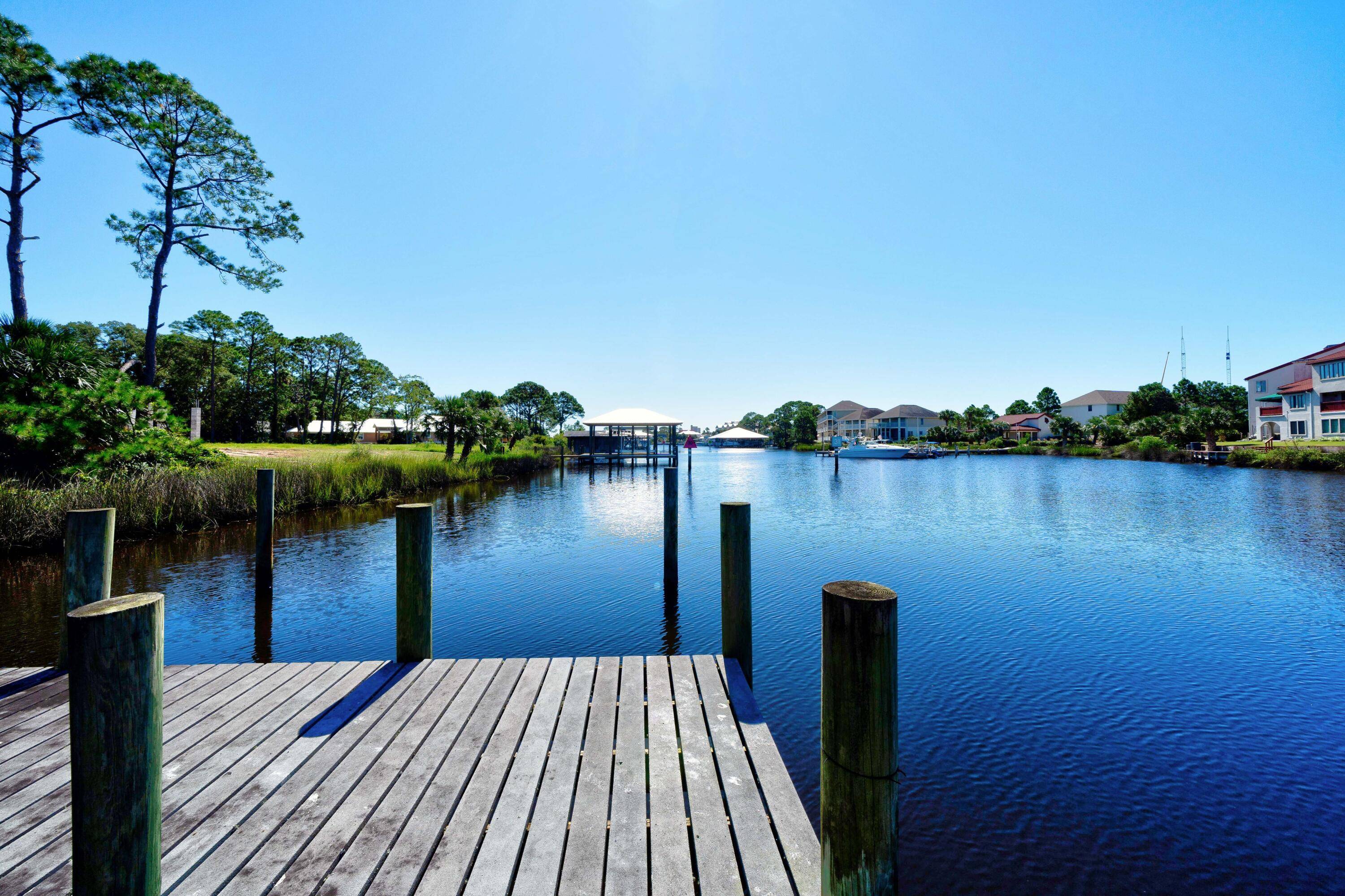 8817 N N Lagoon Drive, Panama City, FL 32408