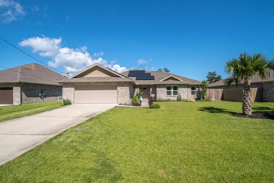 5953 Clay Circle, Gulf Breeze, FL 32563