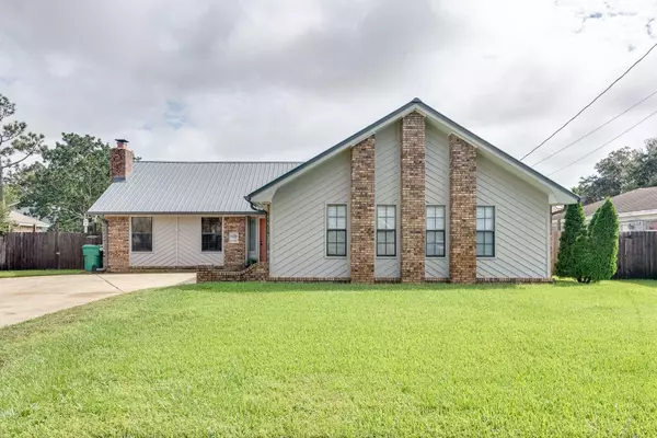 579 E Timberlake Drive, Mary Esther, FL 32569