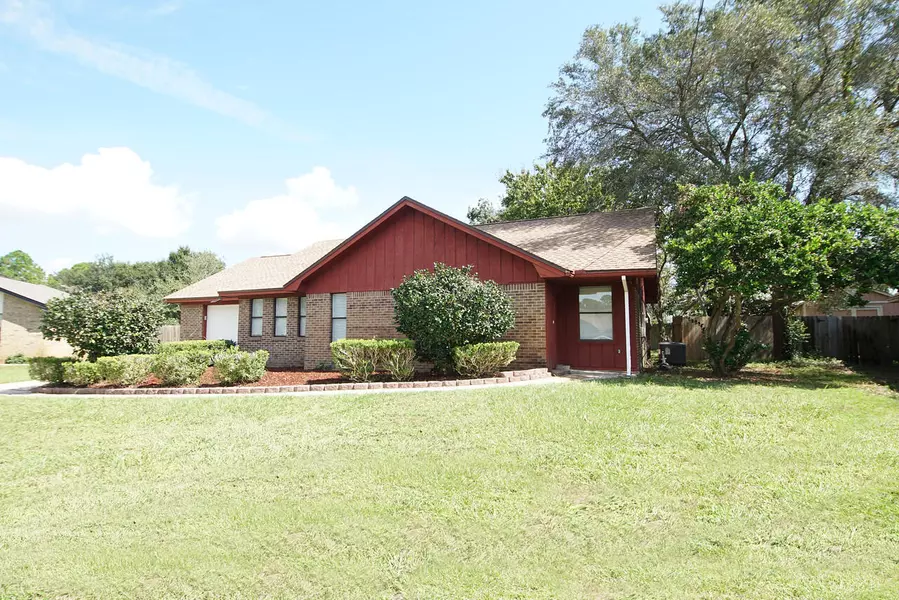 128 Deville Drive, Mary Esther, FL 32569