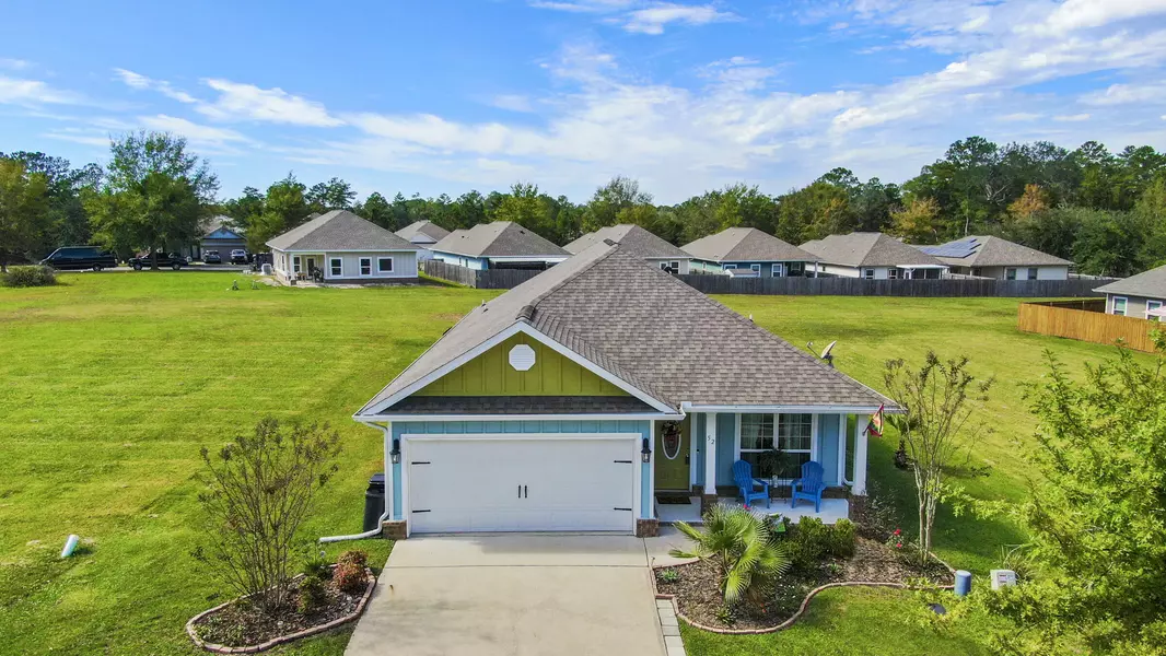 52 S Marsh Landing Landing, Freeport, FL 32439