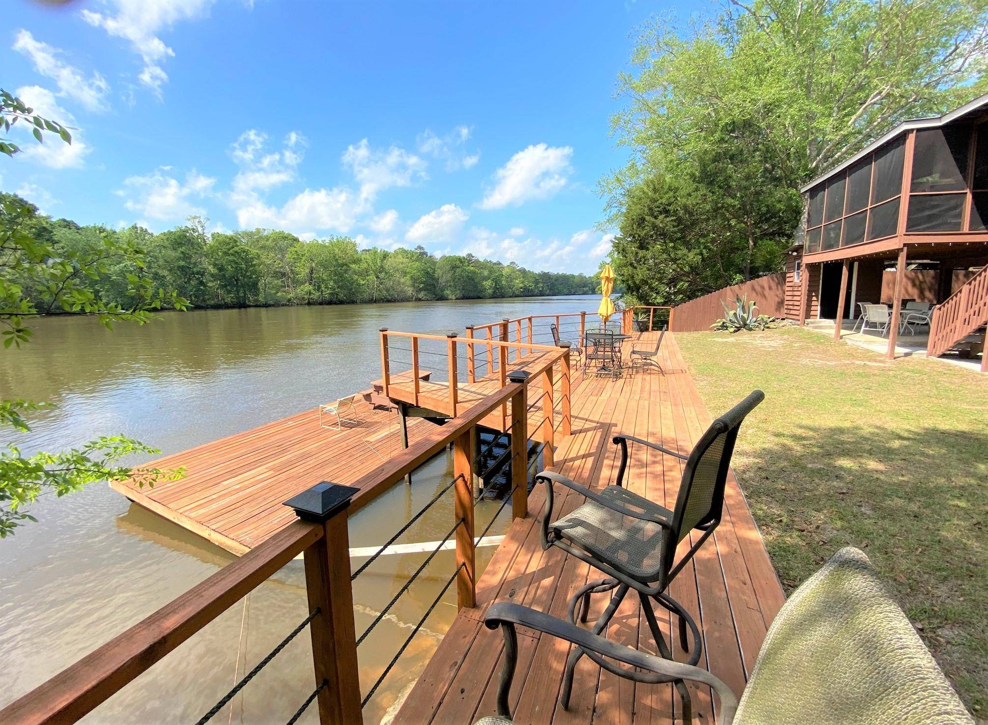 891 Choctawhatchee River Road, Ponce De Leon, FL 32455