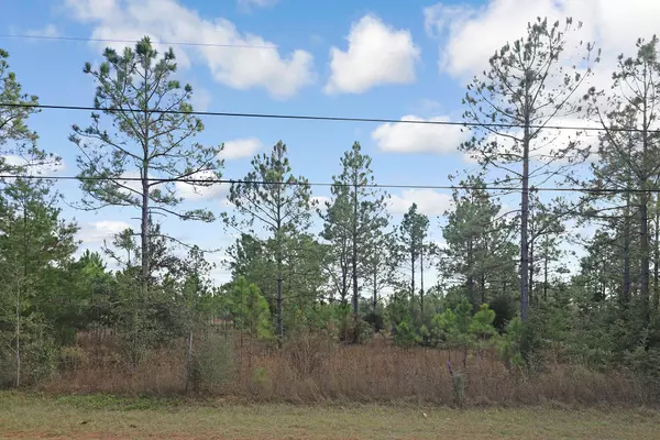 Milton, FL 32583,9449 Redland Road