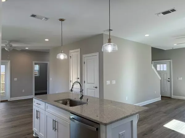 Navarre, FL 32566,2315 Hadleigh Hills Court