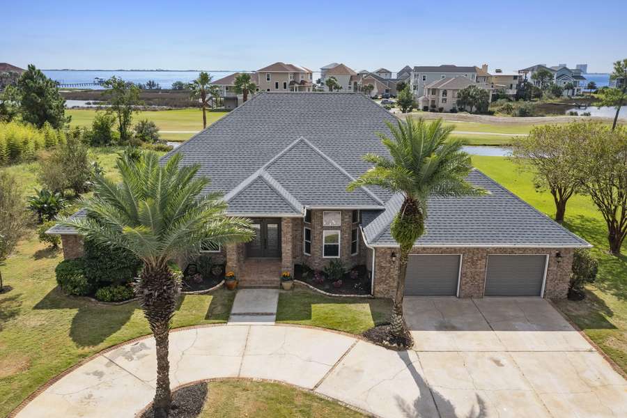 3852 Saber Tooth Circle, Gulf Breeze, FL 32563