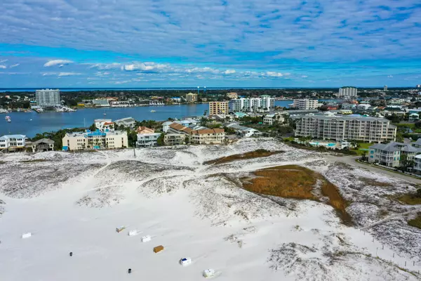 Destin, FL 32541,13 Gulf Breeze Court