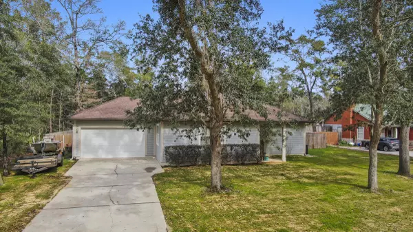 Freeport, FL 32439,236 Sparkleberry Lane