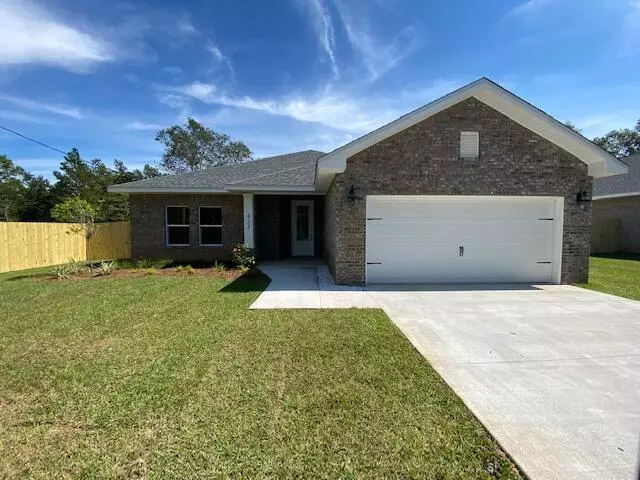 519 Friendship Road, Mary Esther, FL 32569