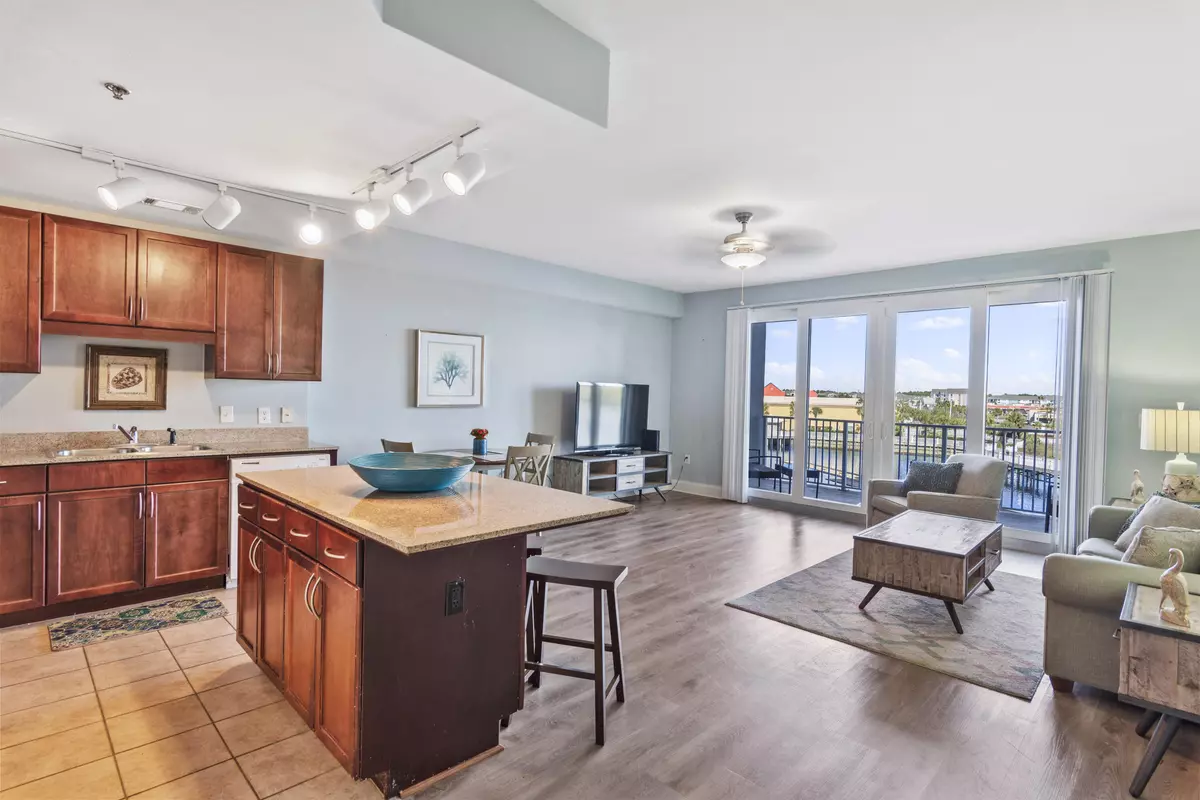 Panama City Beach, FL 32408,9860 S Thomas Drive  #UNIT 215