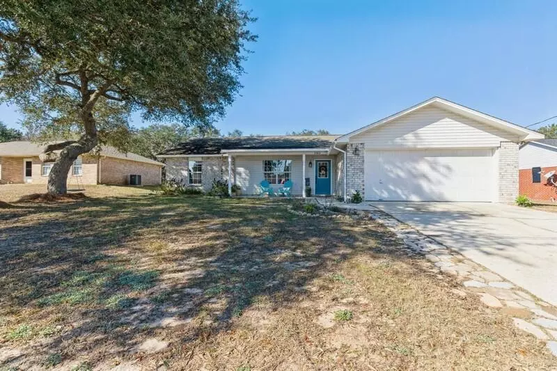 2763 Augustus Road, Navarre, FL 32566