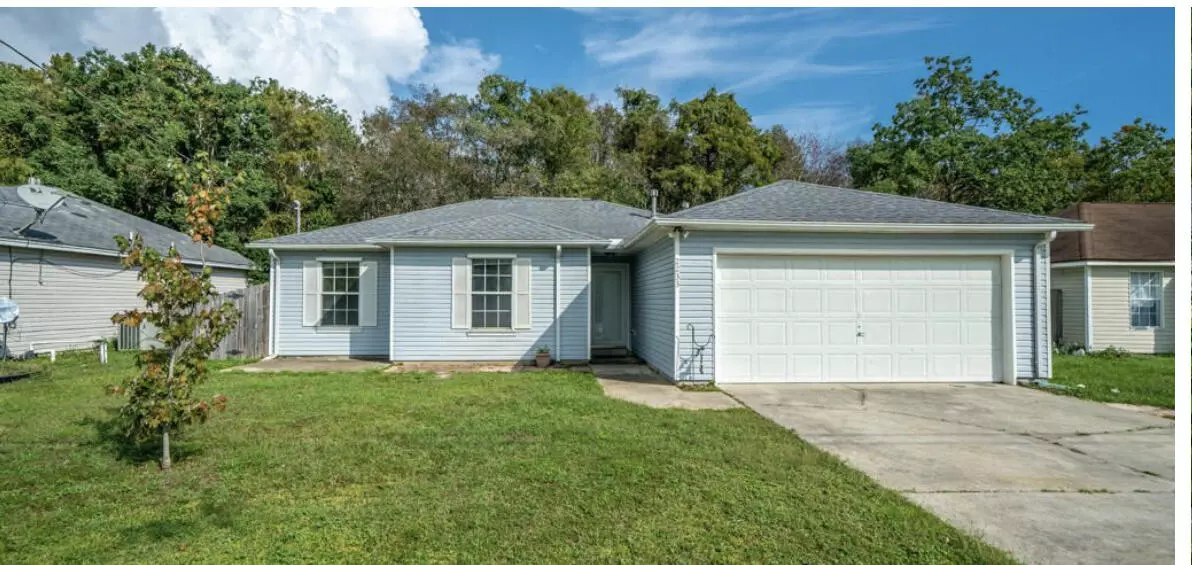 Navarre, FL 32566,2233 Estate Circle