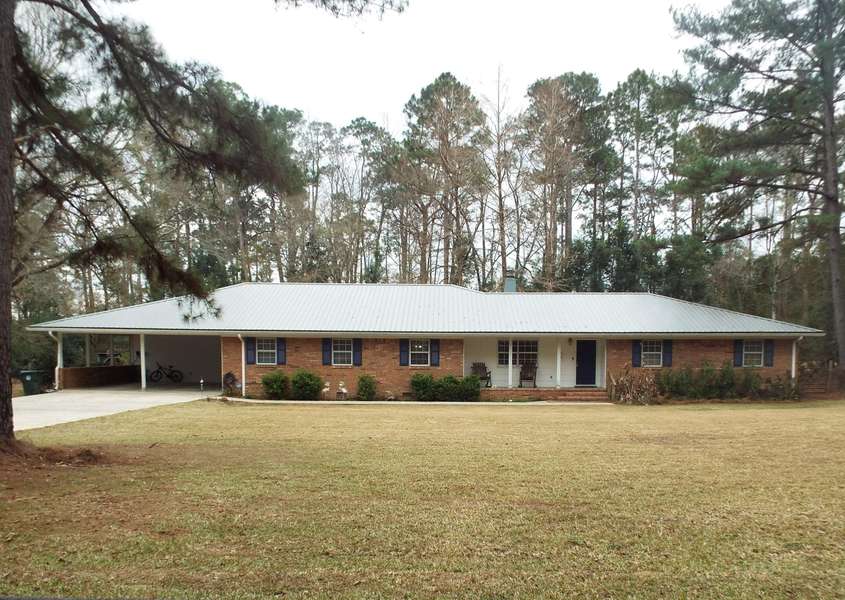 926 Hill Street, Defuniak Springs, FL 32435