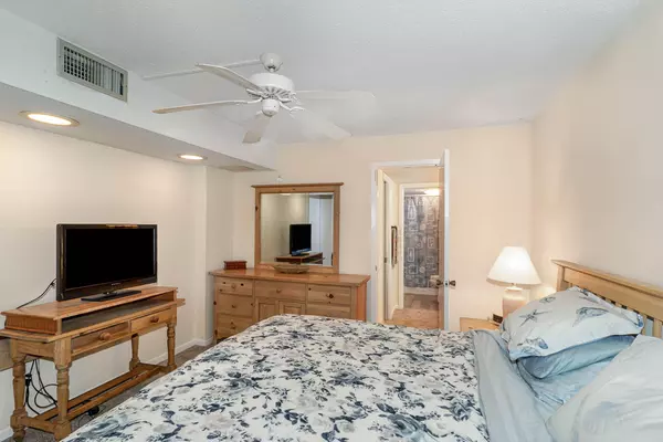 Fort Walton Beach, FL 32548,909 Santa Rosa Blvd  #UNIT 247