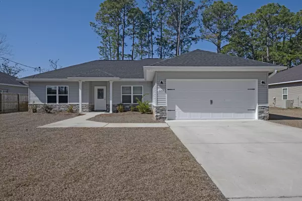 2269 Palo Alto Street, Navarre, FL 32566