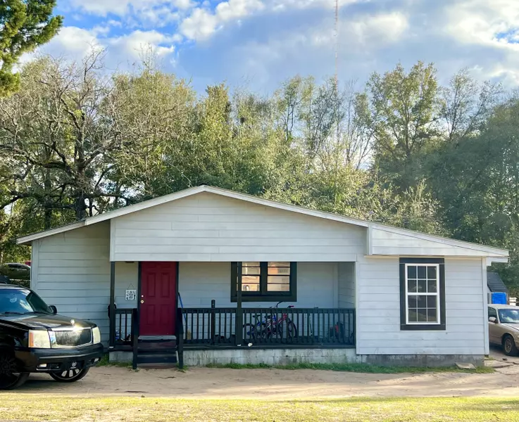 402 W North Avenue, Crestview, FL 32536