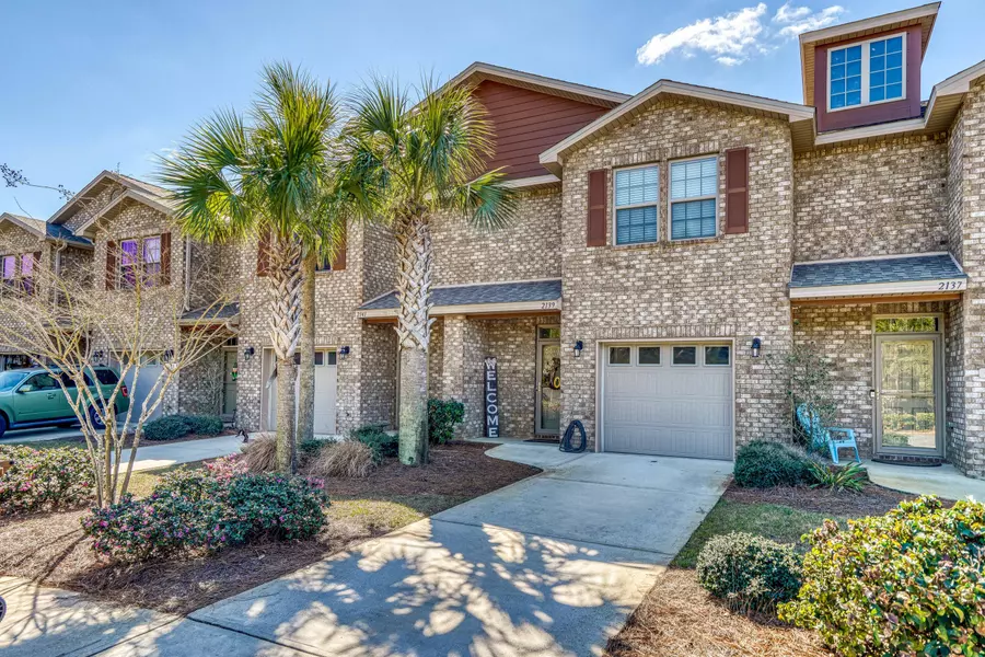 2139 Wilsons Plover Circle, Navarre, FL 32566