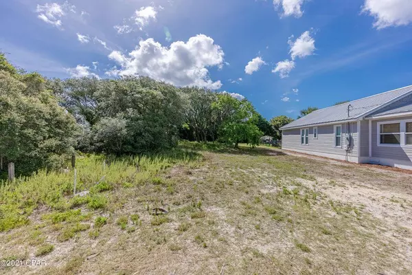 Sunnyside, FL 32461,124 4th Street