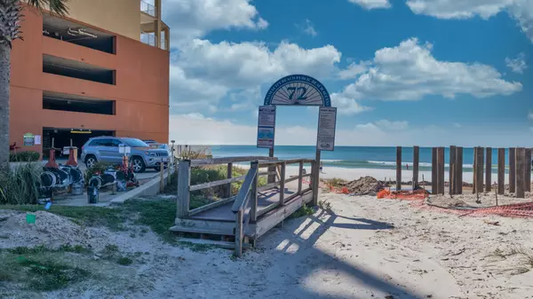 Panama City Beach, FL 32413,17642 front beach Road  #C-1