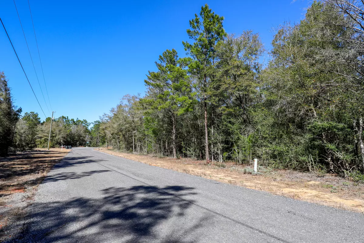 Defuniak Springs, FL 32433,000 E Sussex Drive  #LOT 14