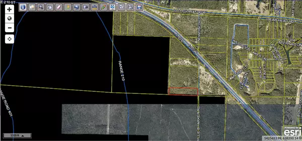 2187 Willie B Parker Road, Defuniak Springs, FL 32433