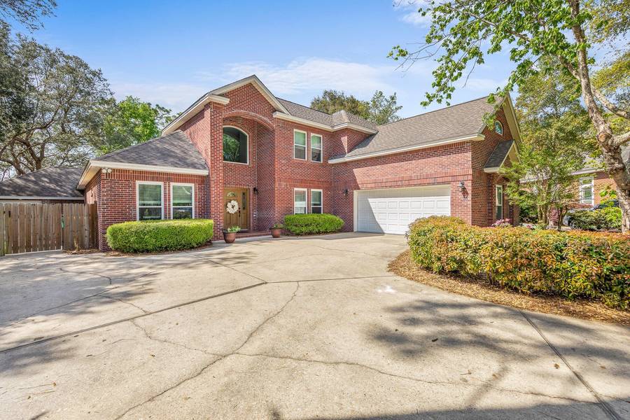 908 Trout Creek Cove, Niceville, FL 32578