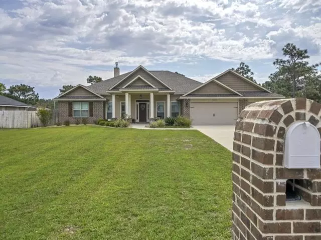 2034 Commodore Drive, Navarre, FL 32566