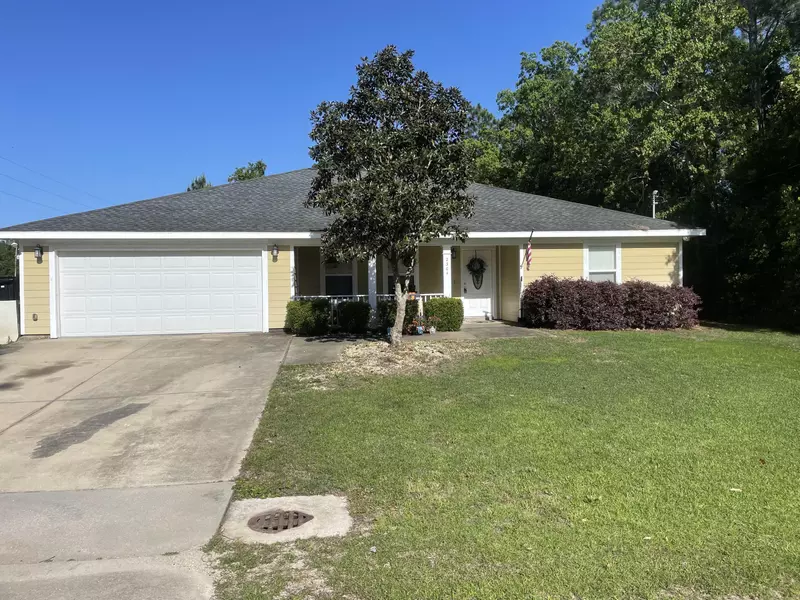 2304 Salamanca Street, Navarre, FL 32566