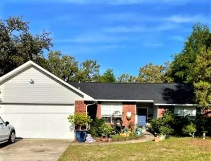 2725 Shoreview Court, Navarre, FL 32566