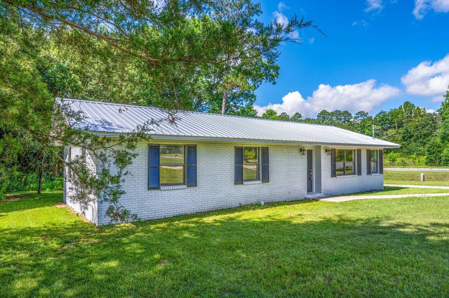 2257 Rodney J Evans, Florala, AL 36442