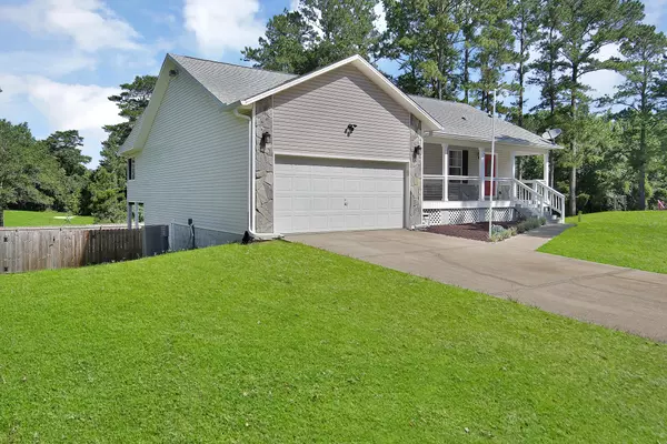 Crestview, FL 32536,111 Fairway Court