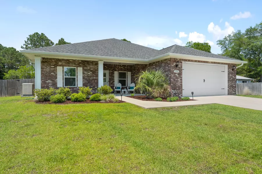 2946 Sherwood Drive, Navarre, FL 32566