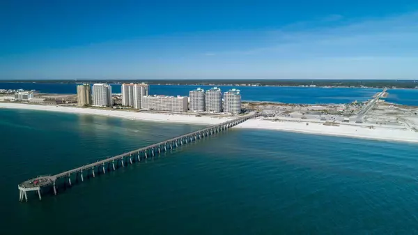 8575 Gulf Blvd Boulevard  #801, Navarre, FL 32566