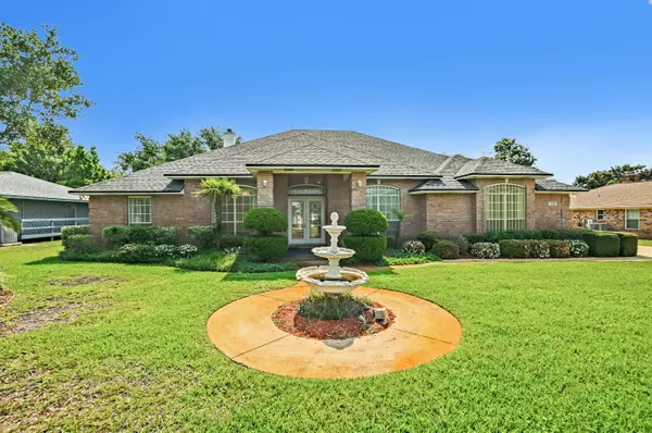 1468 Sound Retreat Drive, Navarre, FL 32566