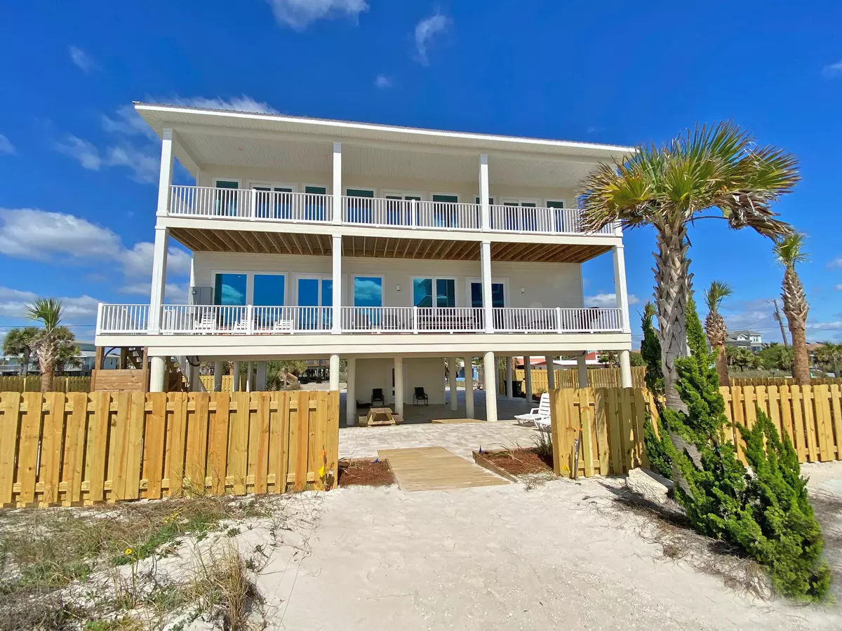 Pensacola Beach, FL 32561,226 Ariola Drive