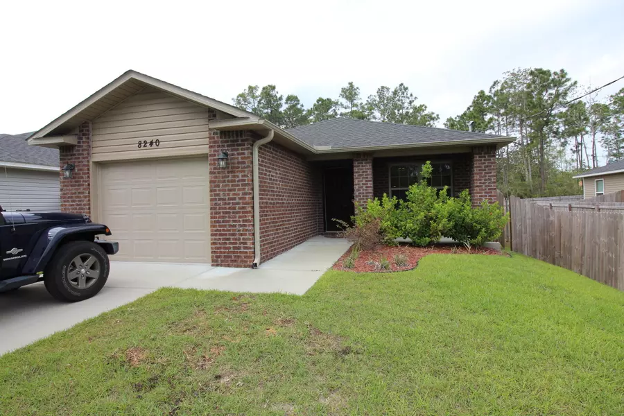 8240 Tavira Street, Navarre, FL 32566