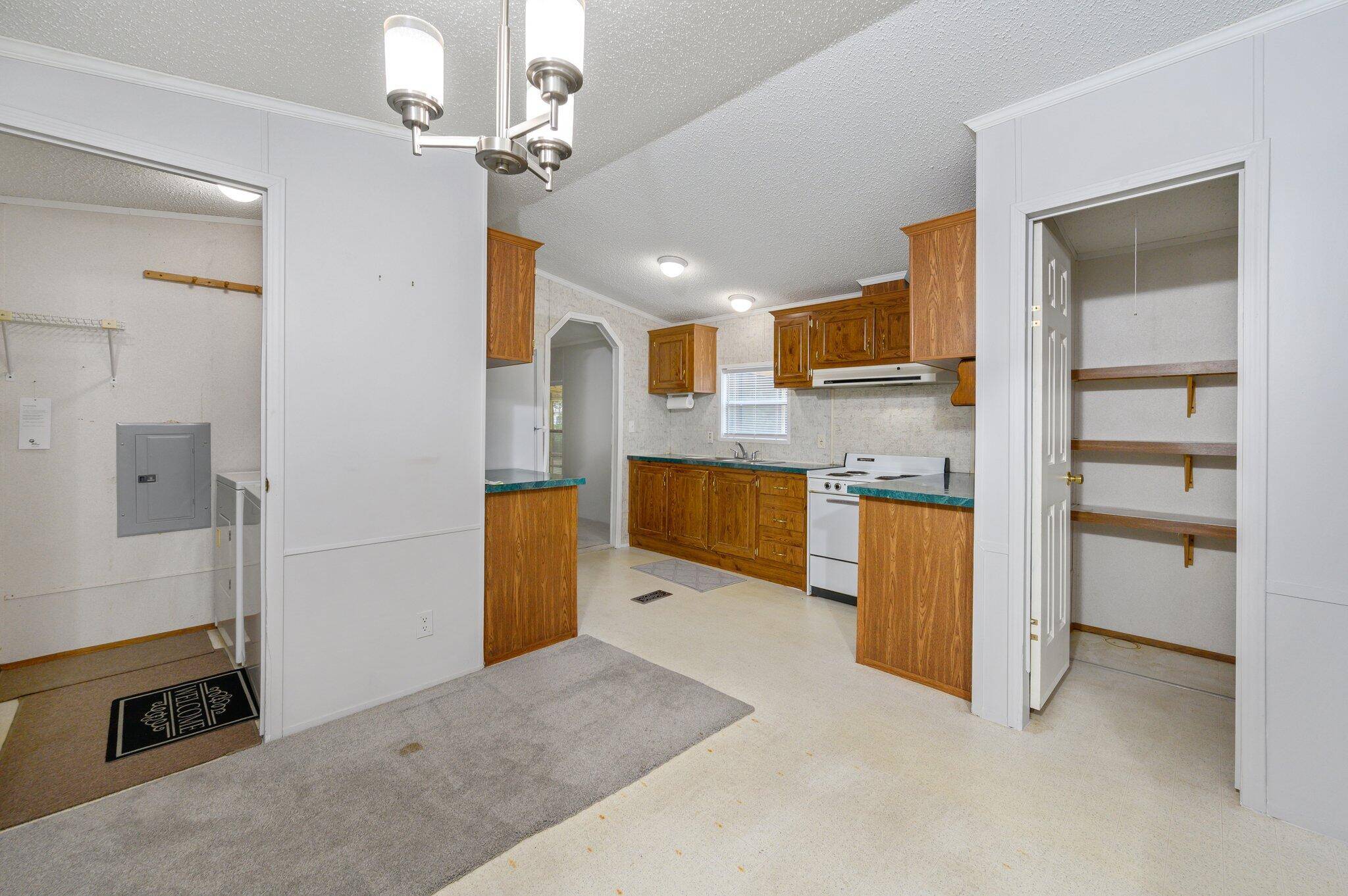 Crestview, FL 32539,5292 Godfrey Street