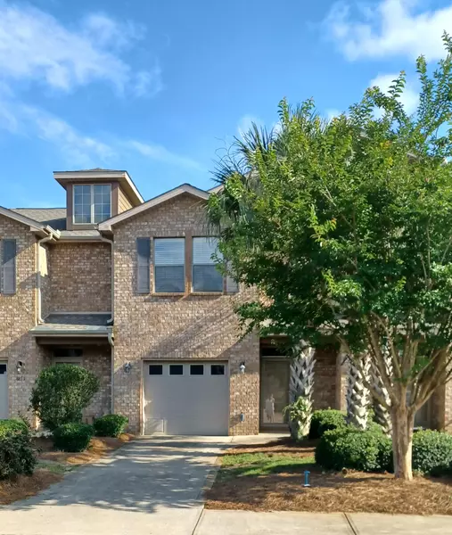 8857 Brown Pelican Circle, Navarre, FL 32566