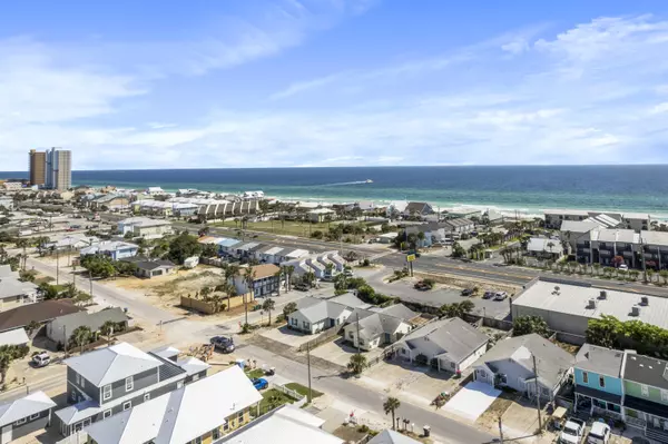 Panama City Beach, FL 32408,5703 Beach Drive  #A-B