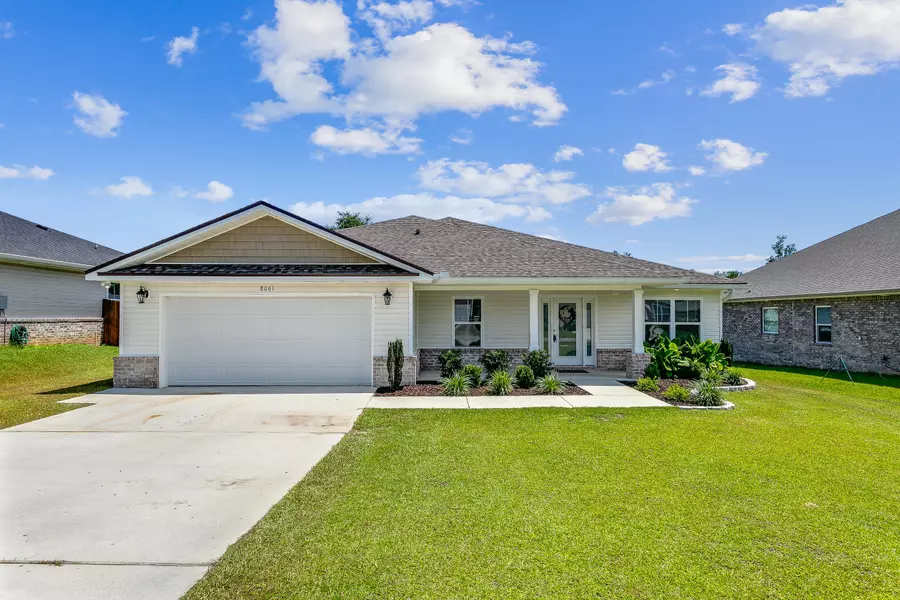 8061 Silver Maple Drive, Milton, FL 32583