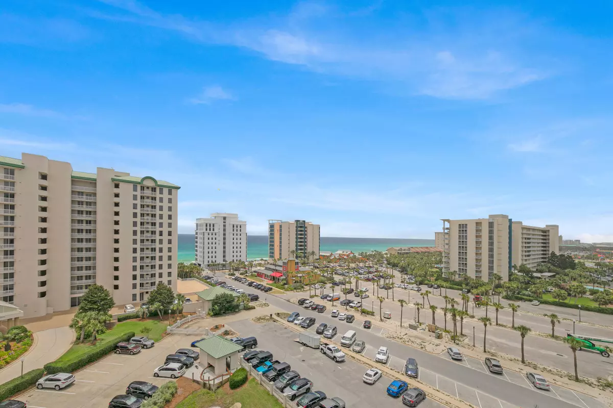 Destin, FL 32541,15100 Emerald Coast Parkway  #903