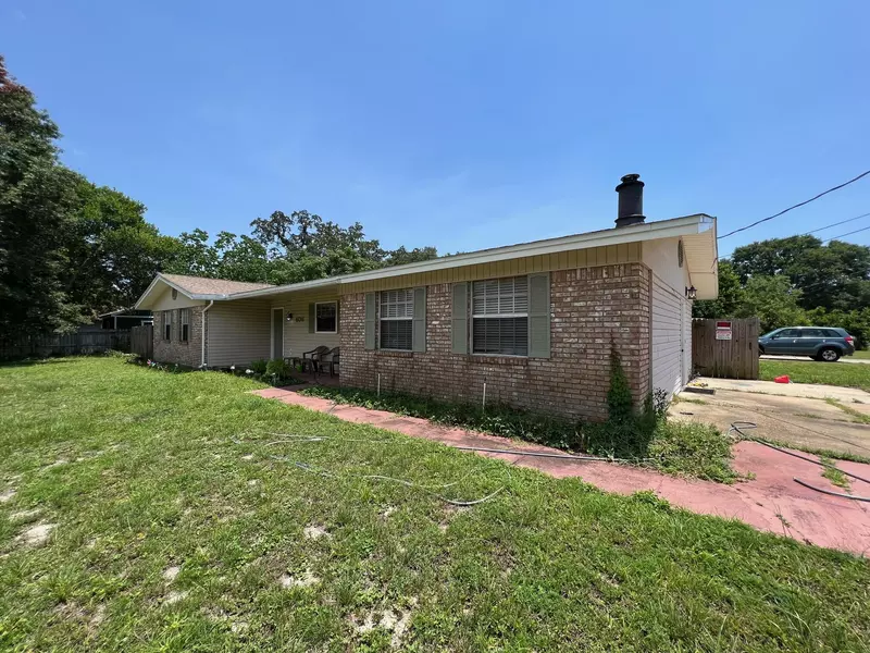 406 NW Holmes Boulevard, Fort Walton Beach, FL 32548