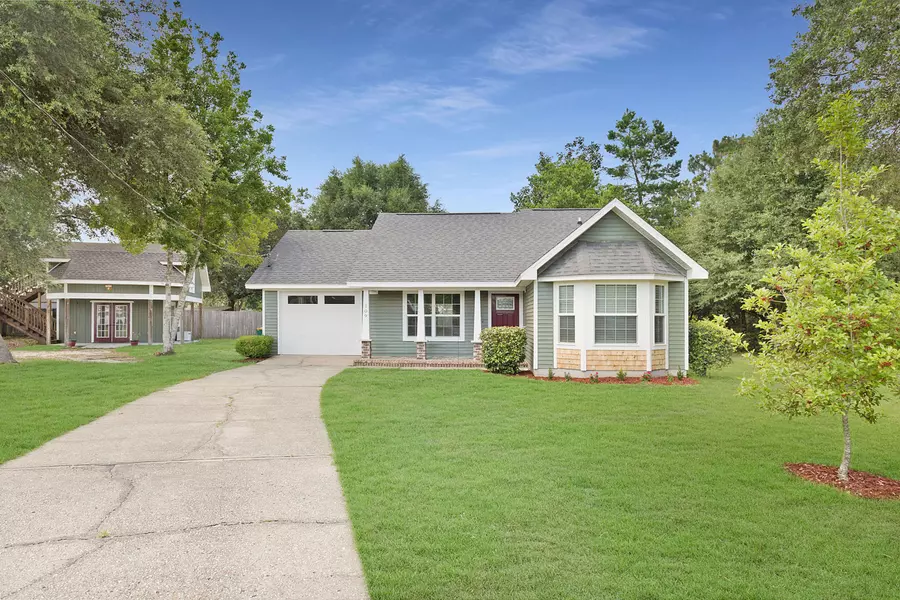 109 Oakmont Drive, Crestview, FL 32539