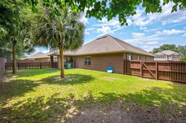 Crestview, FL 32536,221 Paradise Palm Circle