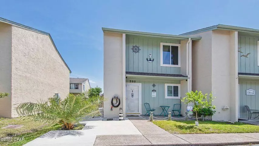 205 Robin Lane, Panama City Beach, FL 32407