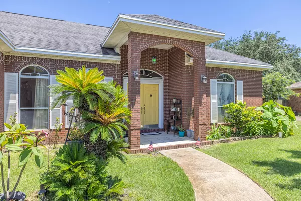 Navarre, FL 32566,10069 Calle de Palencia Dr