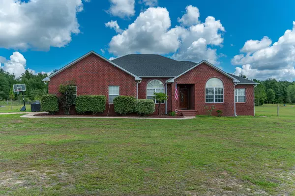 Holt, FL 32564,1371 Suzanne Circle