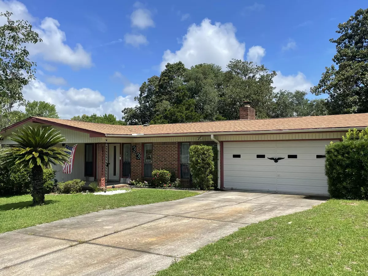 Shalimar, FL 32579,33 Maple Avenue