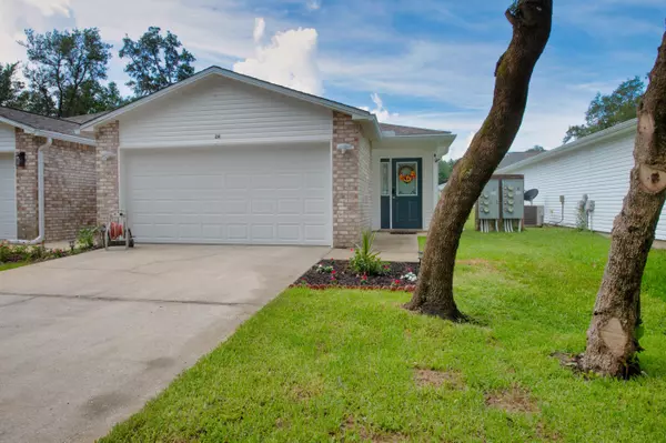 Mary Esther, FL 32569,26 Roserita Place